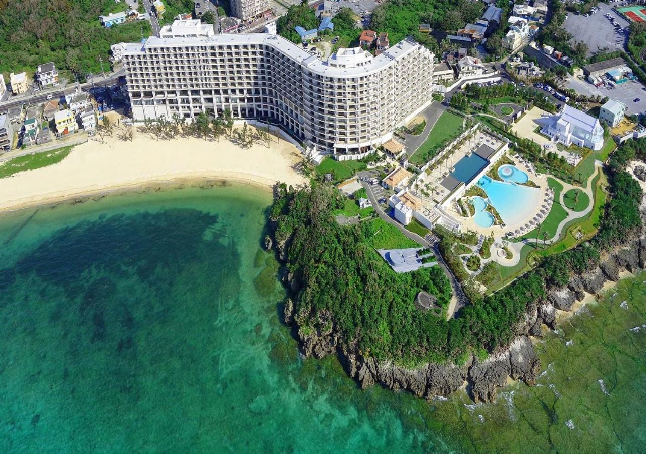 Hotel Monterey Okinawa Spa & Resort Onna Ngoại thất bức ảnh Aerial view