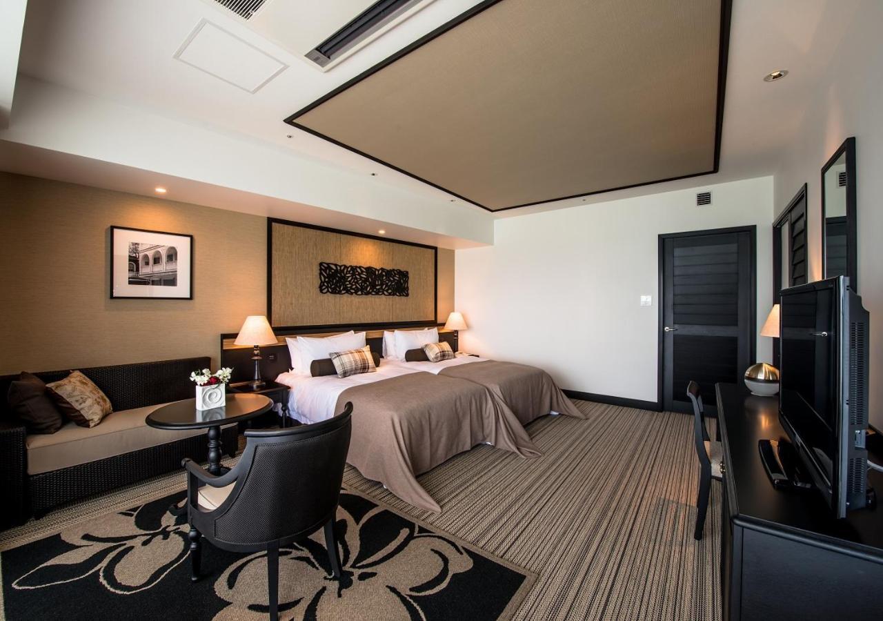 Hotel Monterey Okinawa Spa & Resort Onna Ngoại thất bức ảnh Deluxe Room