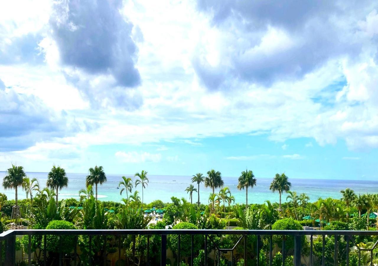 Hotel Monterey Okinawa Spa & Resort Onna Ngoại thất bức ảnh View of the Atlantic Ocean from the Boca Raton Resort