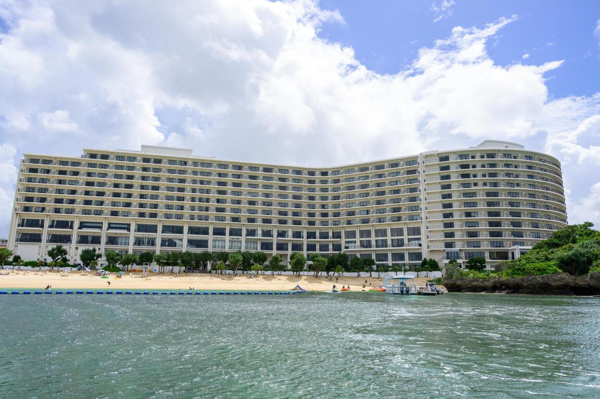 Hotel Monterey Okinawa Spa & Resort Onna Ngoại thất bức ảnh Hilton Okinawa